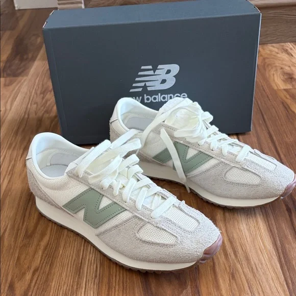 New Balance 471 NWT - Picture 1 of 5